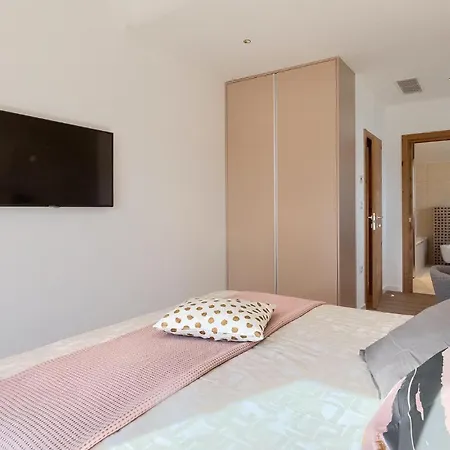 Дом отдыха Aurelia Veligolji