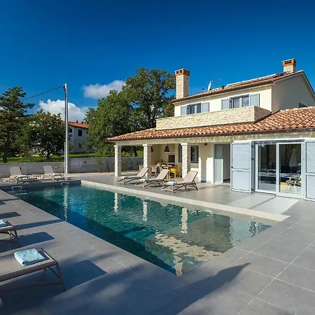 Aurelia Holiday home Veligolji